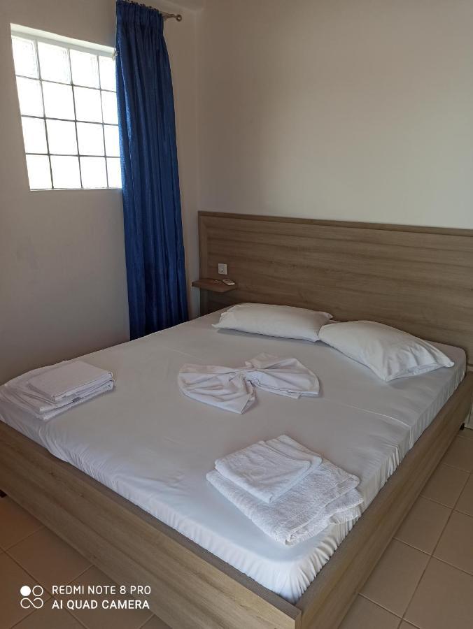 ホテル Bella Vista ヒマラ 部屋 写真