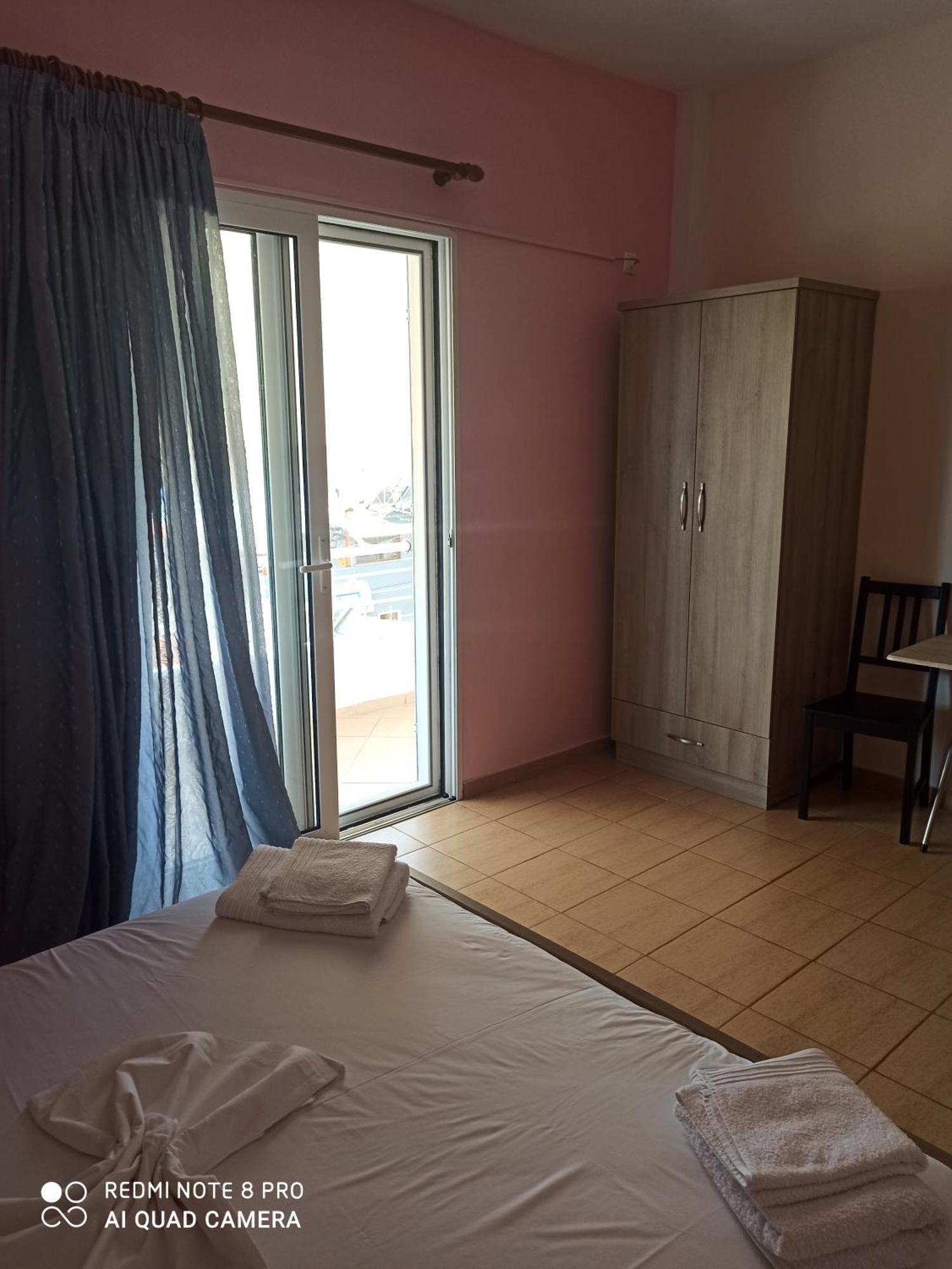 ホテル Bella Vista ヒマラ 部屋 写真